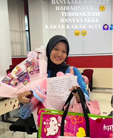 Foto Happy Birthday Min Je! 🎉✨ 오늘 생일 정말 축하해 Min Je! 🎂💐